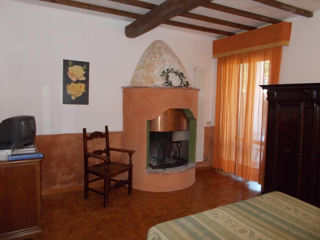 La Francigena Aparthotel Staggia Room photo