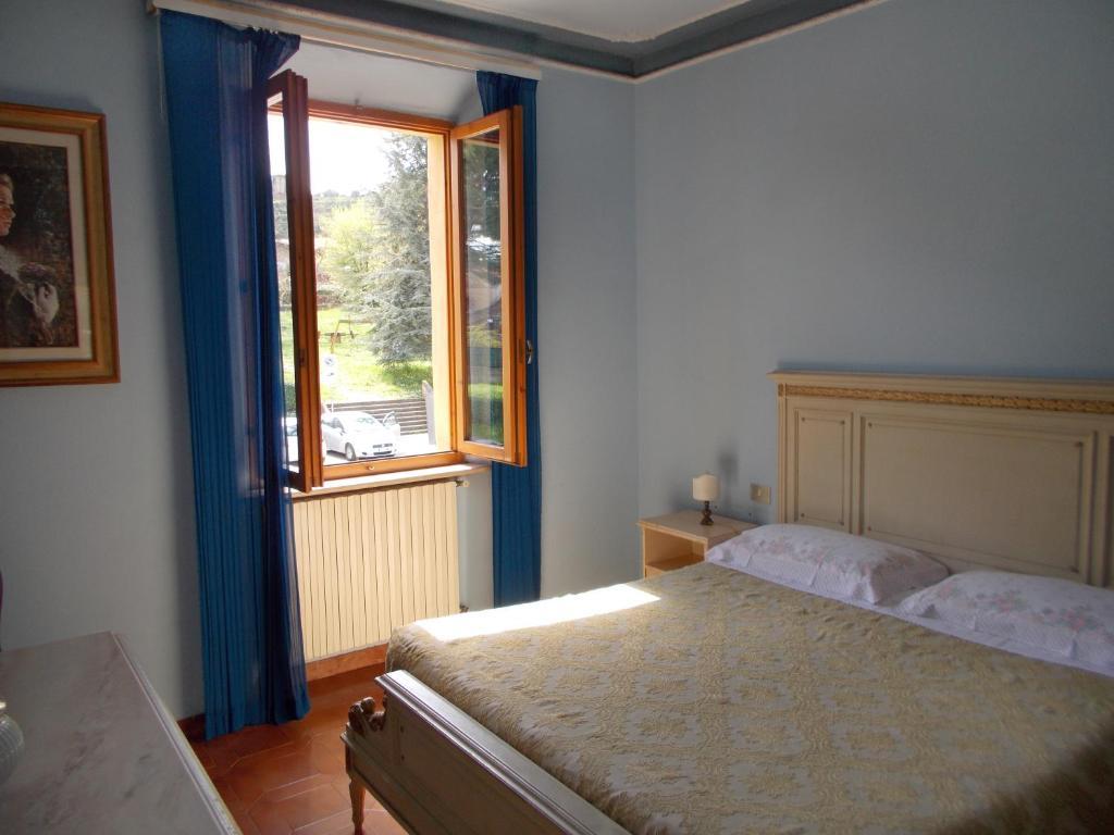La Francigena Aparthotel Staggia Room photo