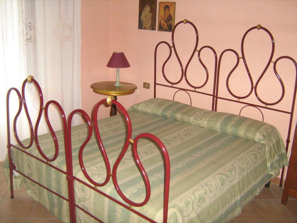 La Francigena Aparthotel Staggia Room photo